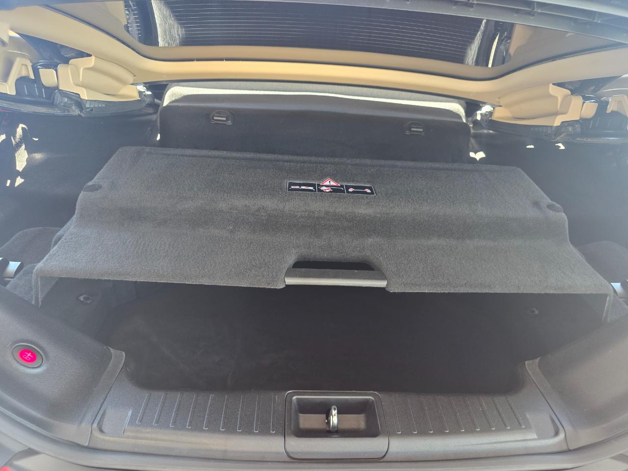 Mercedes-Benz SL-Class SL550 2013