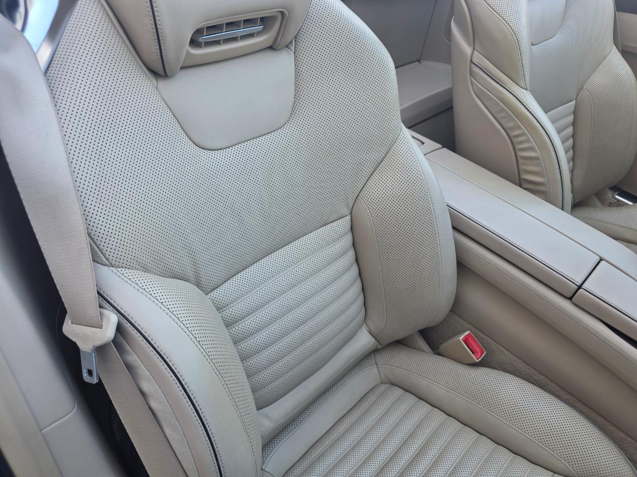 Mercedes-Benz SL-Class SL550 2013