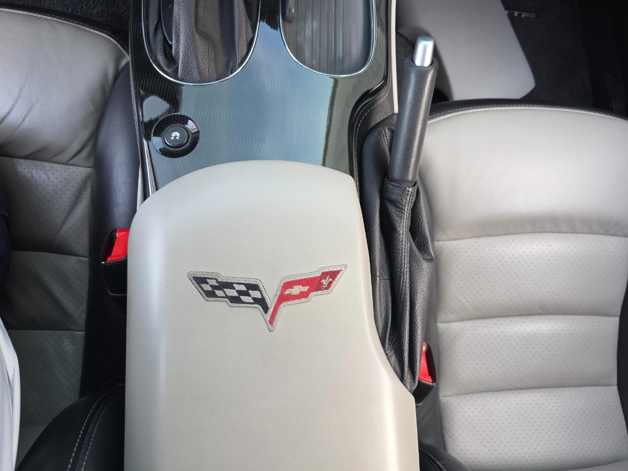 Chevrolet Corvette Z51 3LT Coupe Automatic 2008