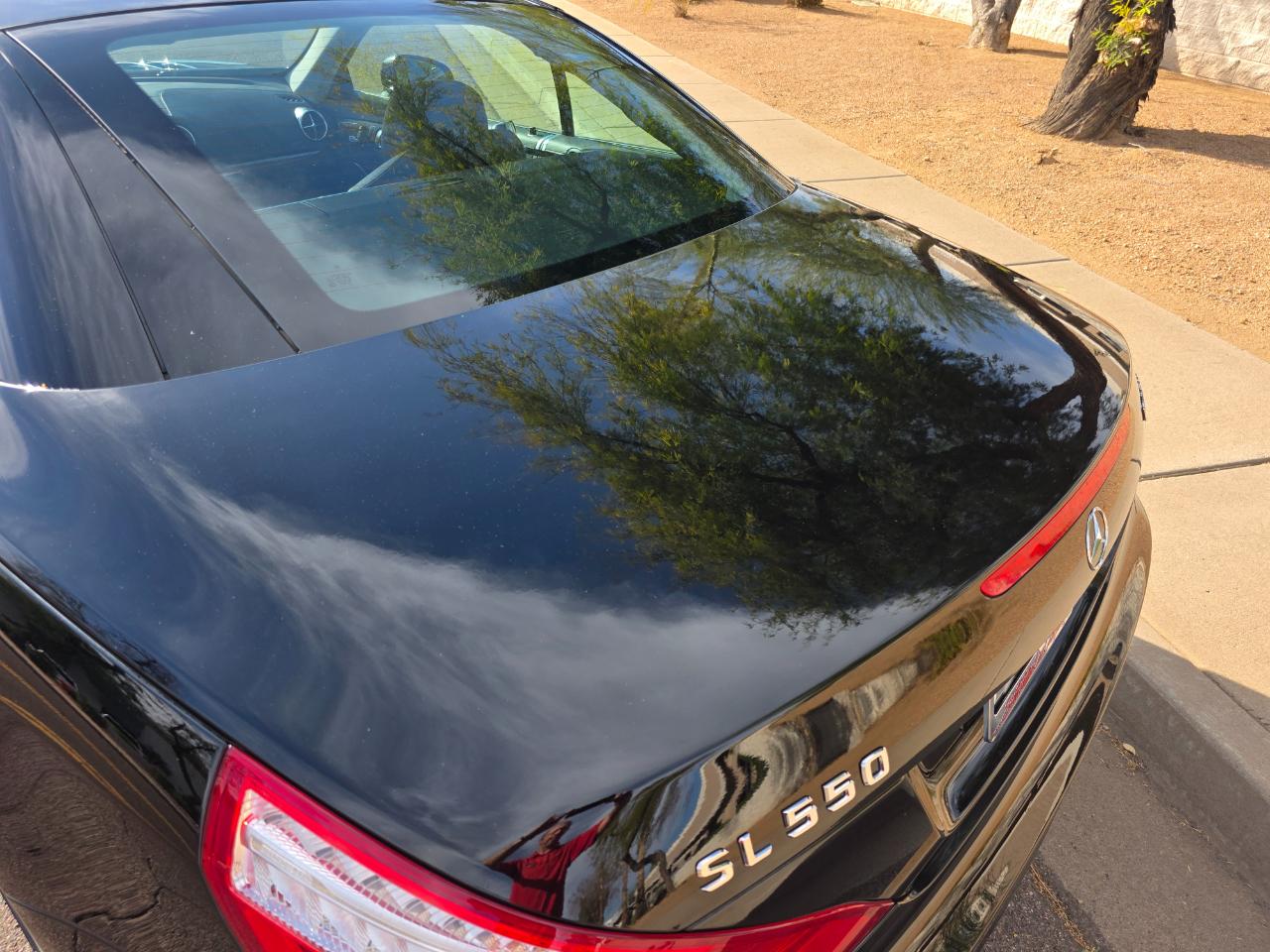 Mercedes-Benz SL-Class SL550 2013