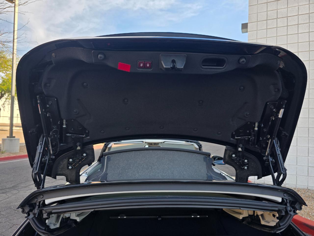 Mercedes-Benz SL-Class SL550 2013