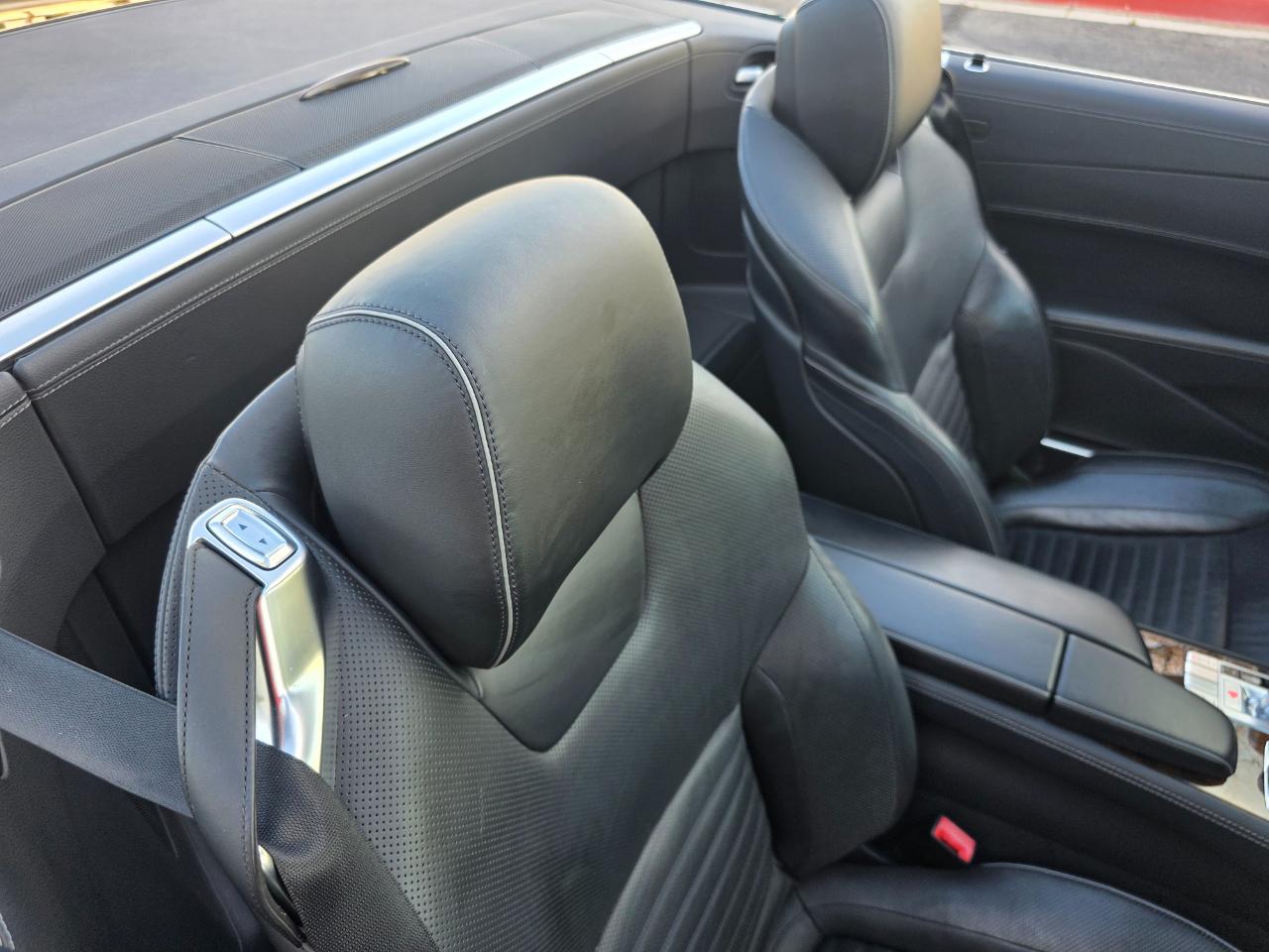 Mercedes-Benz SL-Class SL550 2013