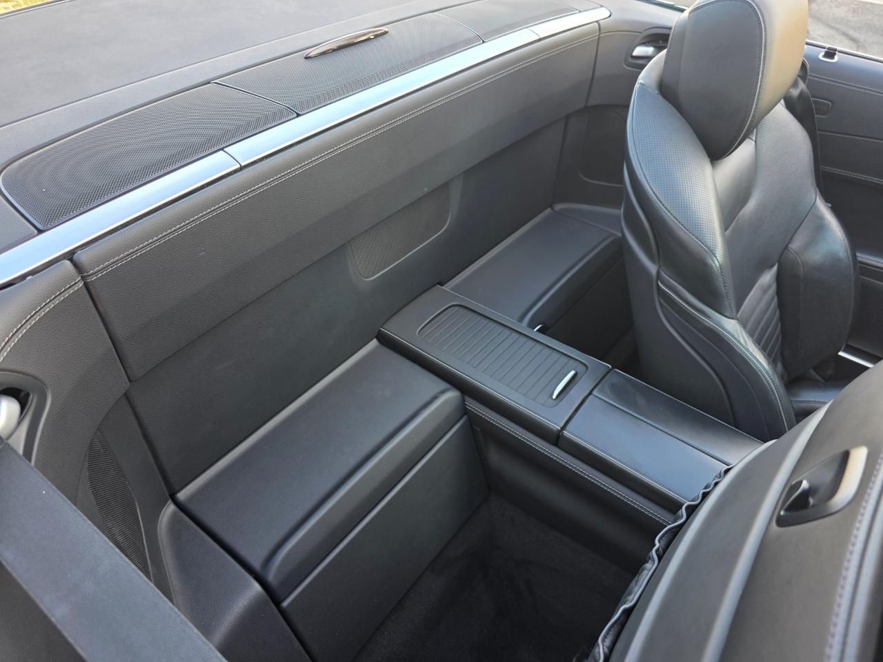 Mercedes-Benz SL-Class SL550 2013