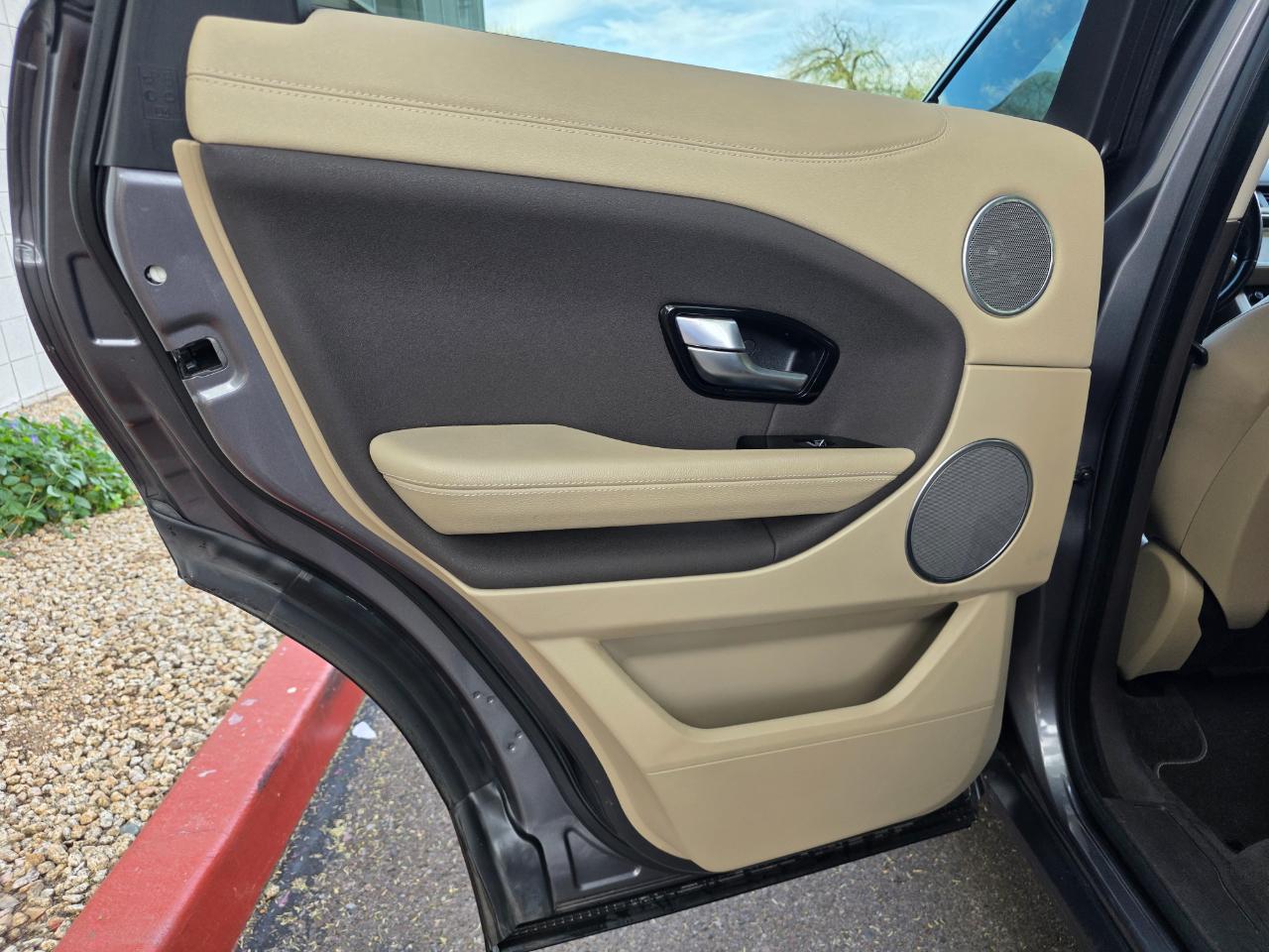 Land Rover Range Rover Evoque SE 2016