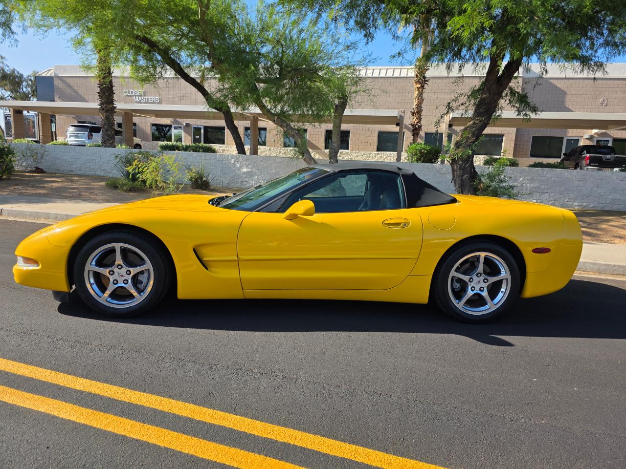 Chevrolet Corvette Convertible 2004