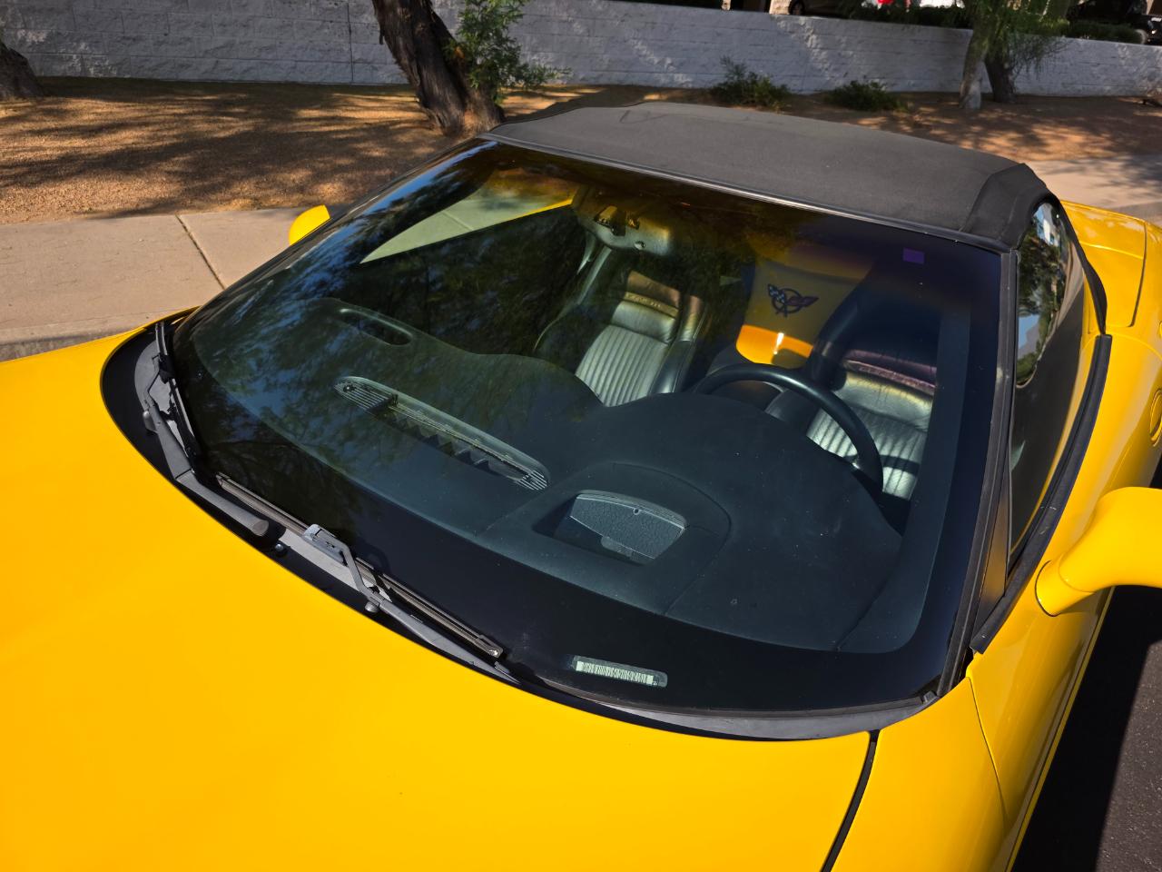 Chevrolet Corvette Convertible 2004