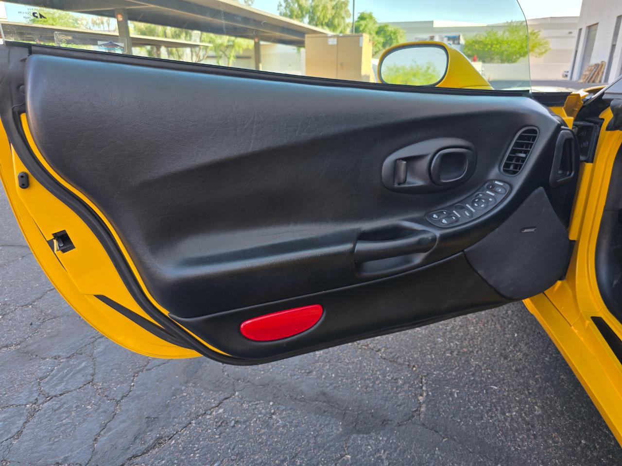 Chevrolet Corvette Convertible 2004