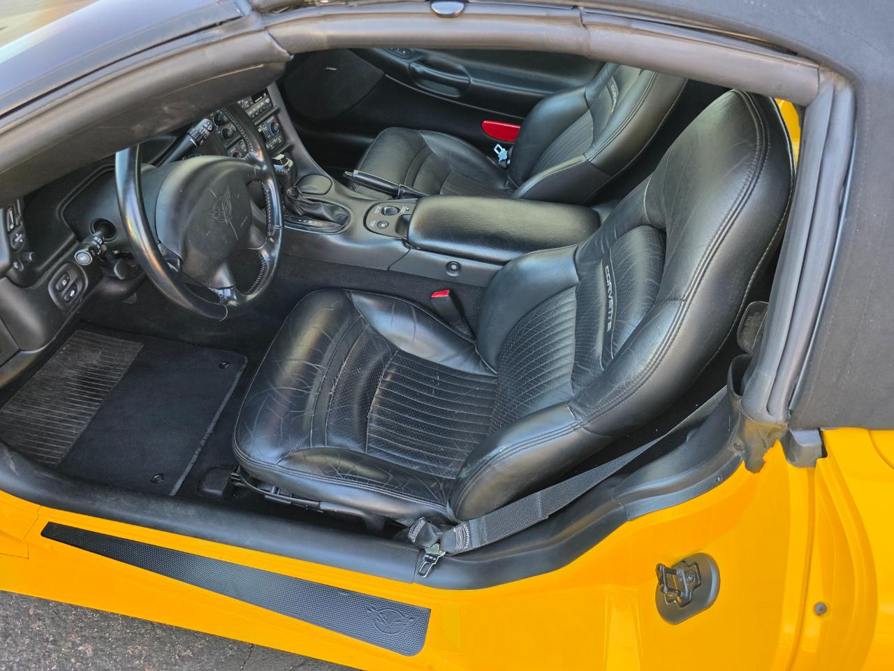 Chevrolet Corvette Convertible 2004