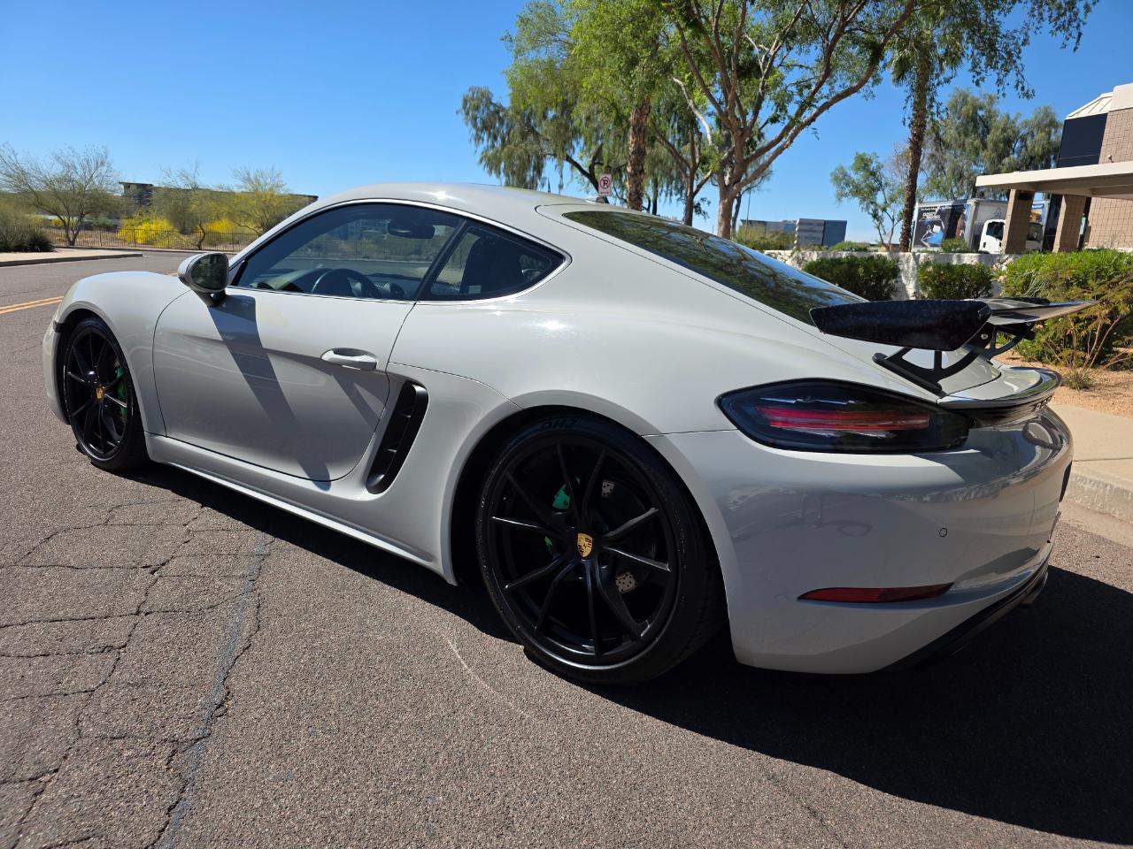 Porsche 718 Cayman Coupe 2018