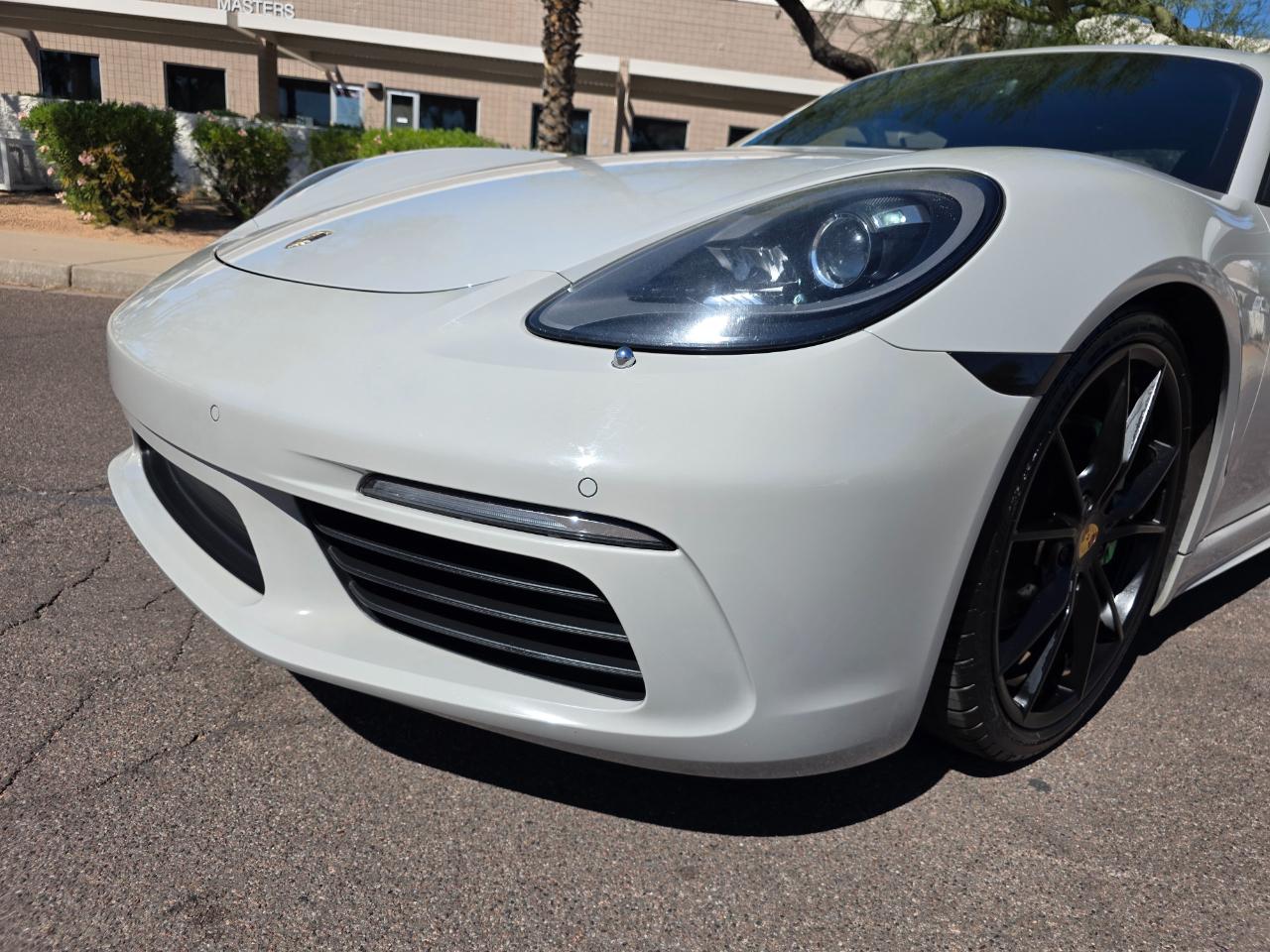 Porsche 718 Cayman Coupe 2018