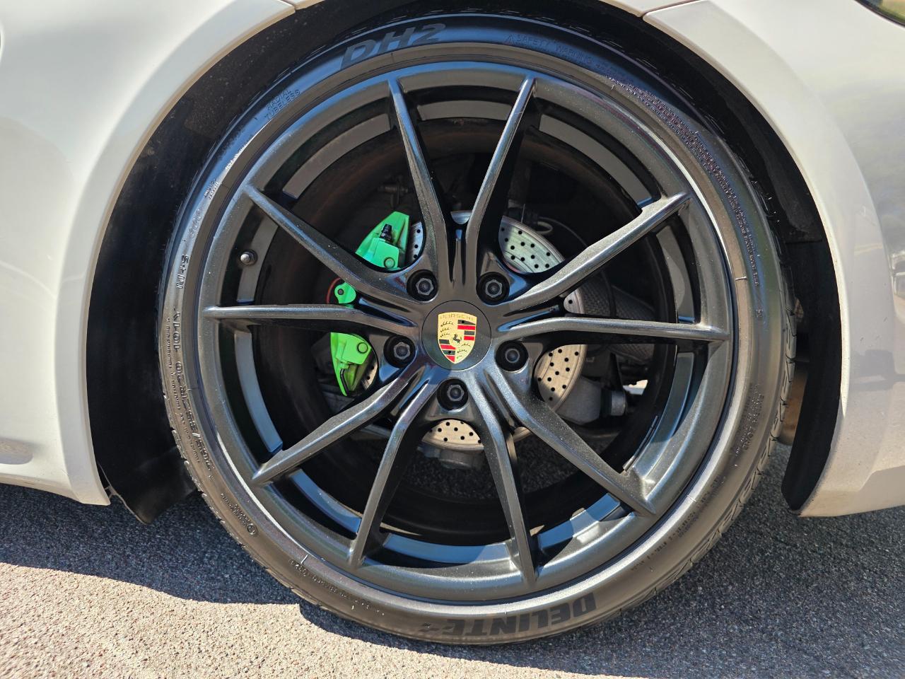 Porsche 718 Cayman Coupe 2018