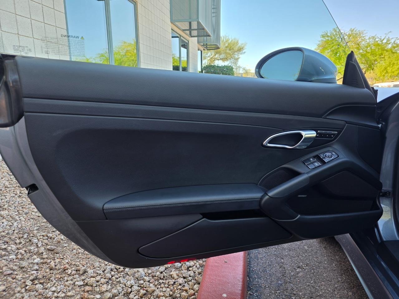 Porsche 718 Cayman S 2025