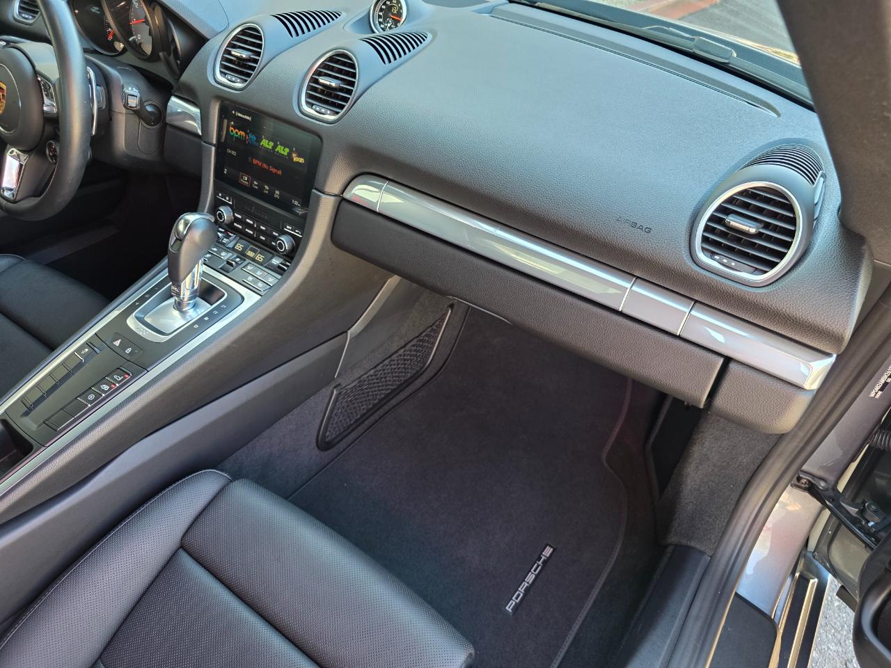 Porsche 718 Cayman S 2025