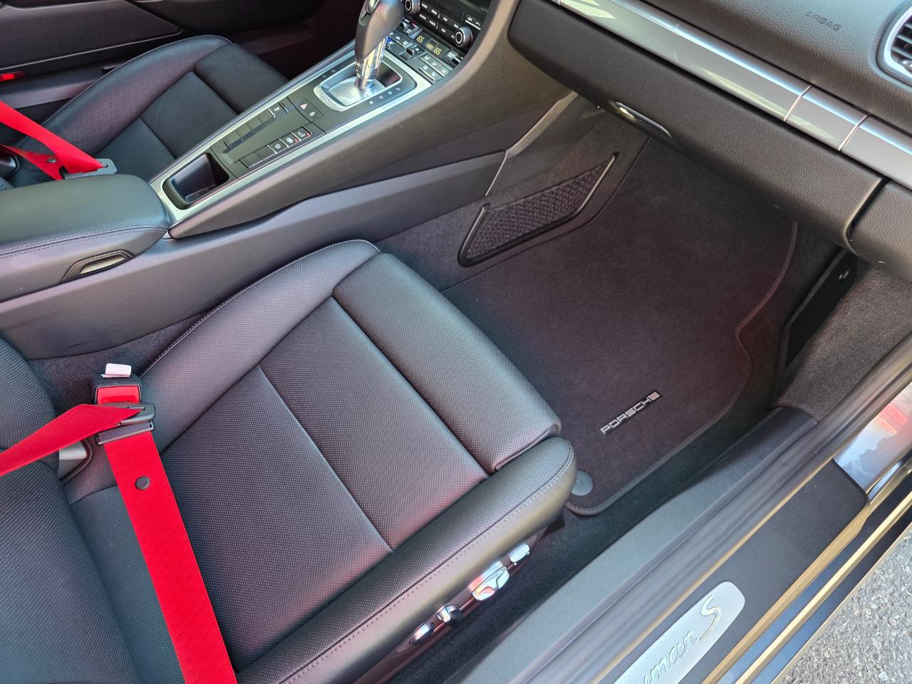 Porsche 718 Cayman S 2025