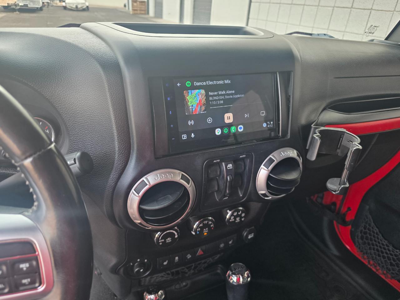 Jeep Wrangler Unlimited Rubicon 4WD 2016
