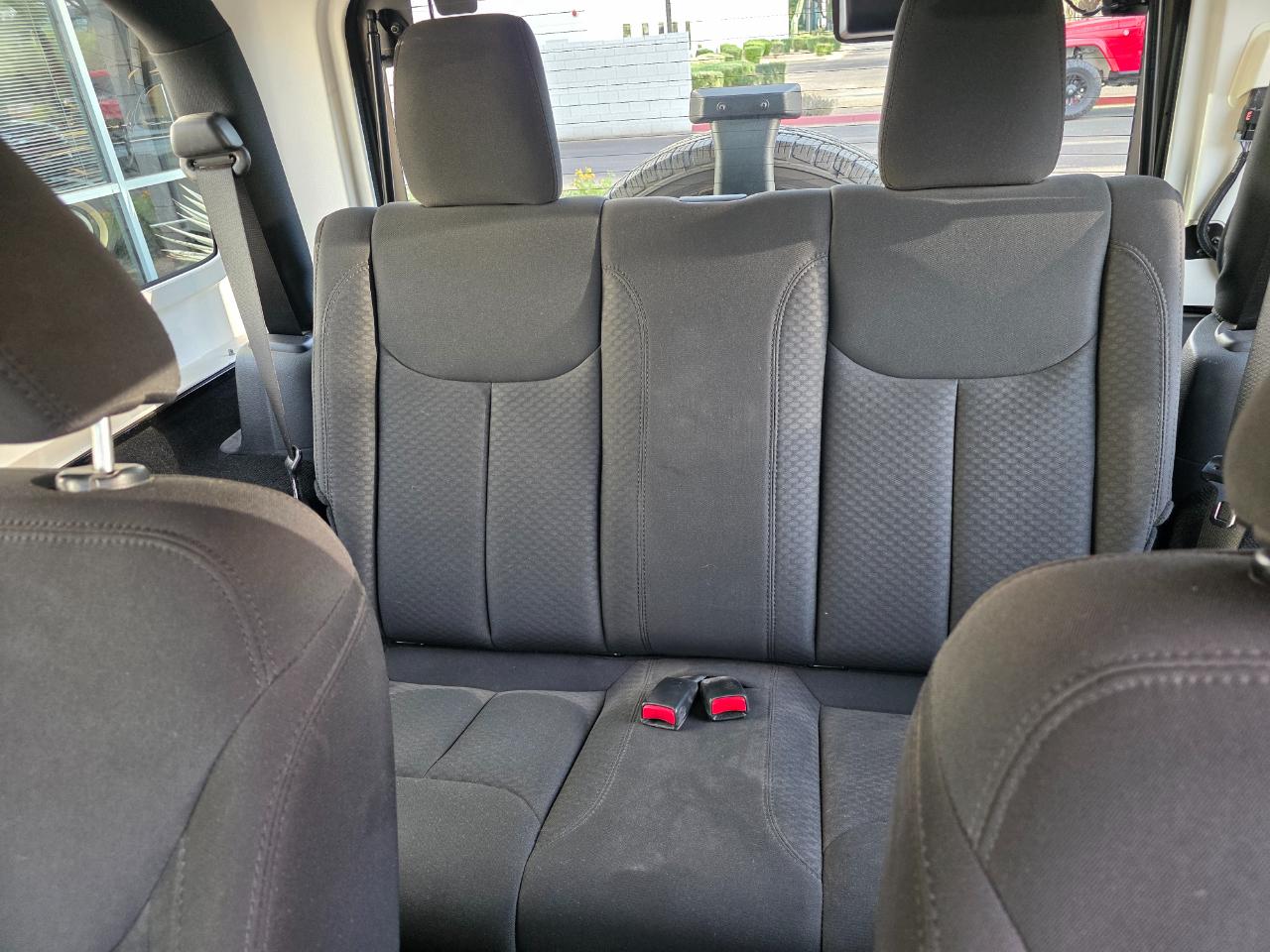 Jeep Wrangler Sport 4WD 2016