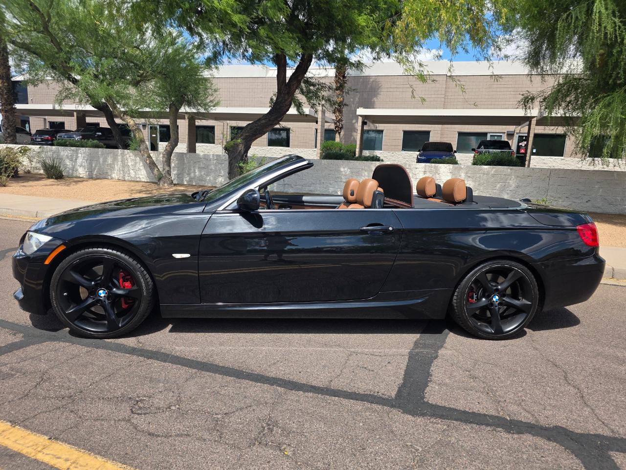 BMW 3-Series 335i Convertible 2012