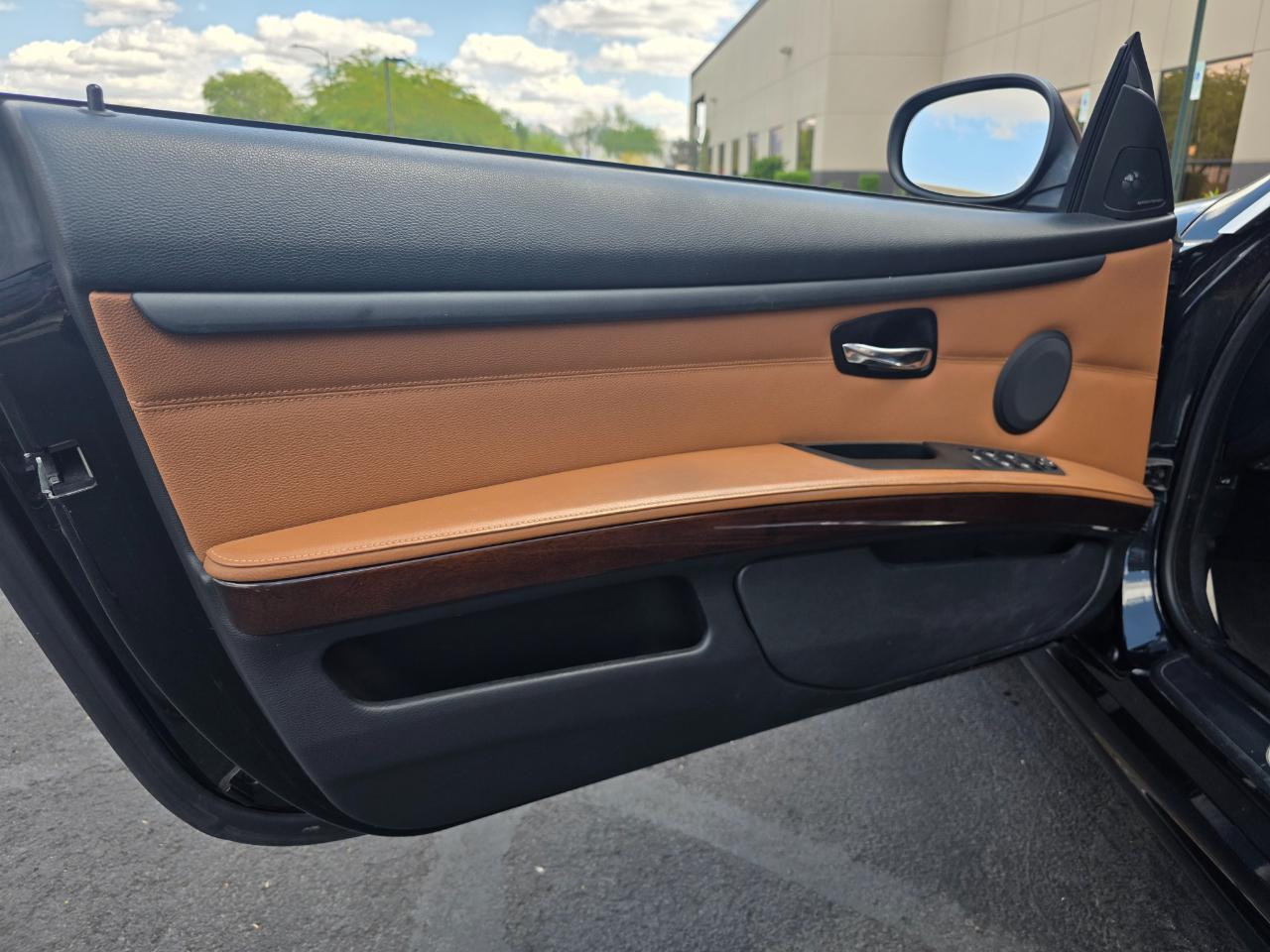 BMW 3-Series 335i Convertible 2012