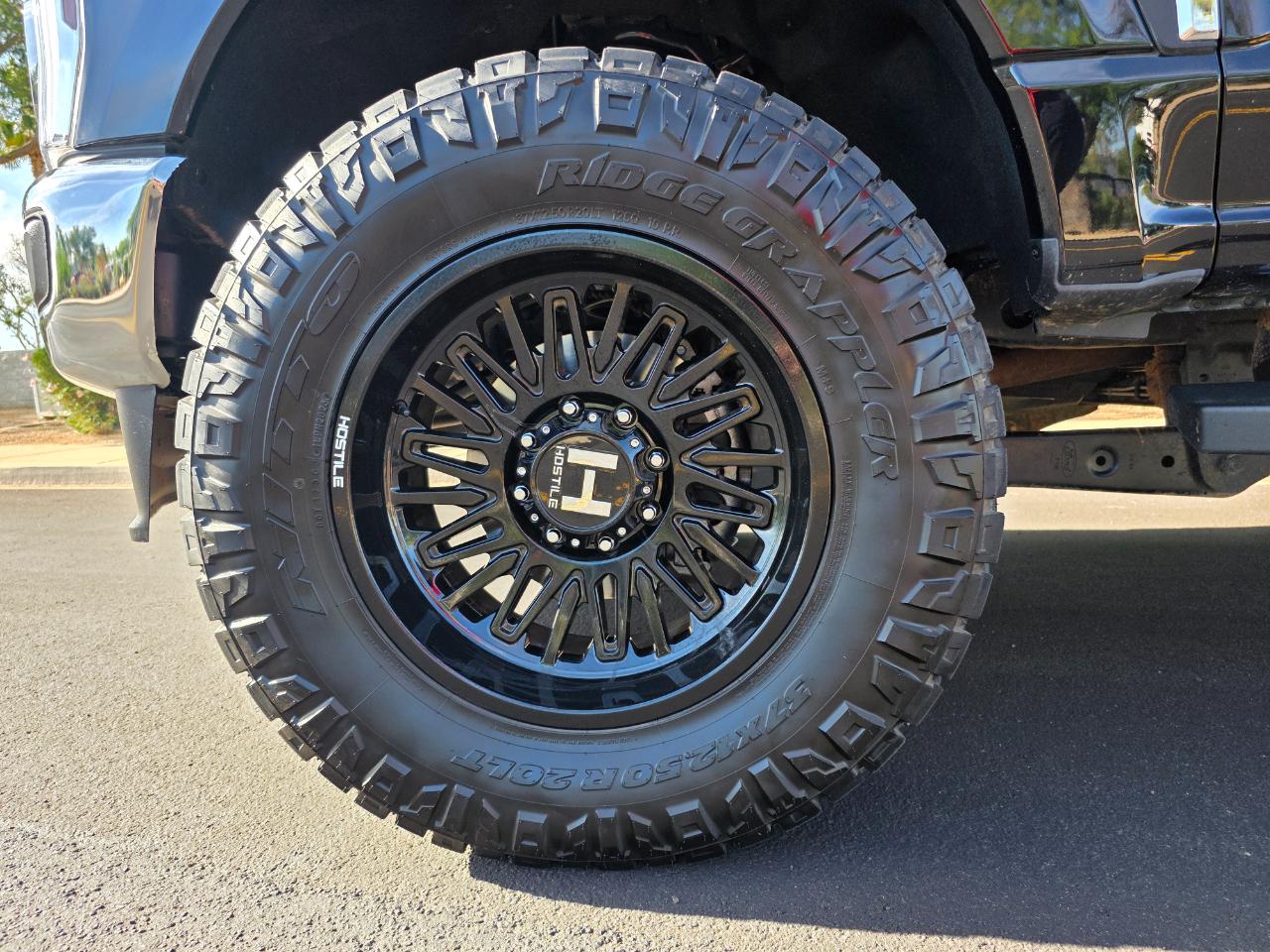 Ford F-350 SD Lariat 2024