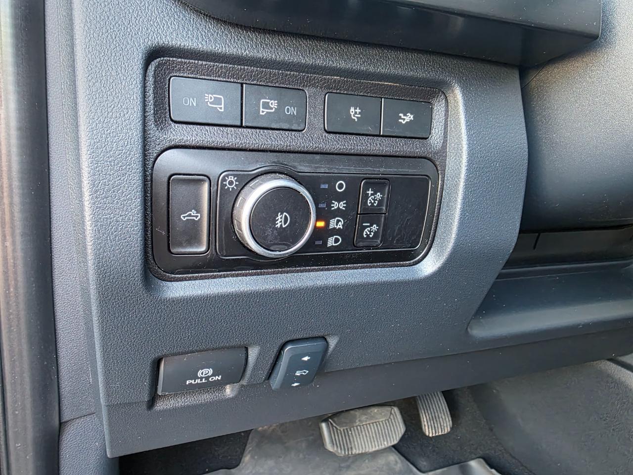 Ford F-350 SD Lariat 2024