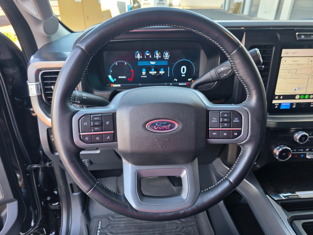 Ford F-350 SD Lariat 2024