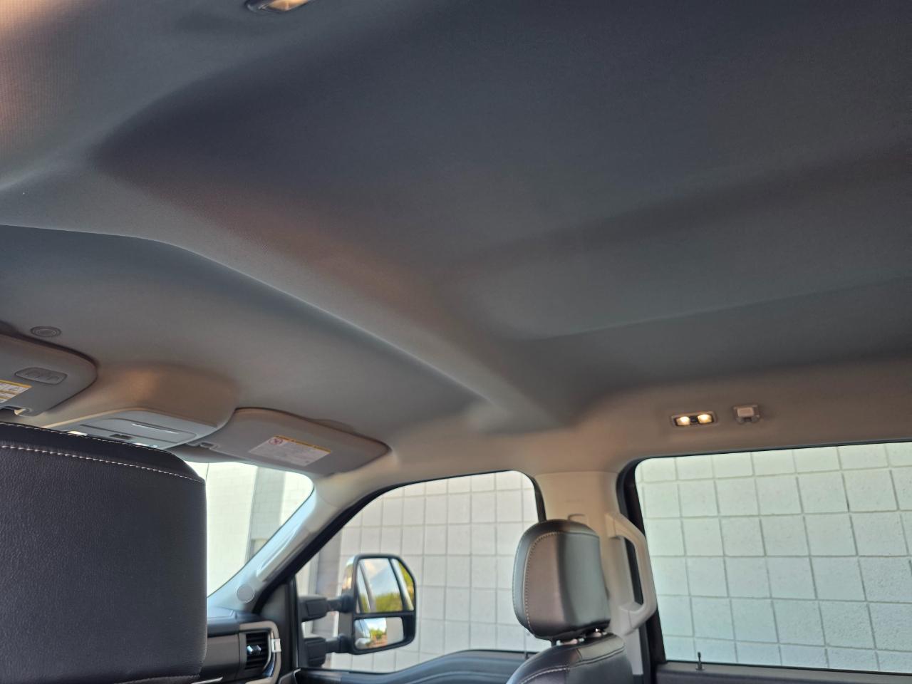 Ford F-350 SD Lariat 2024