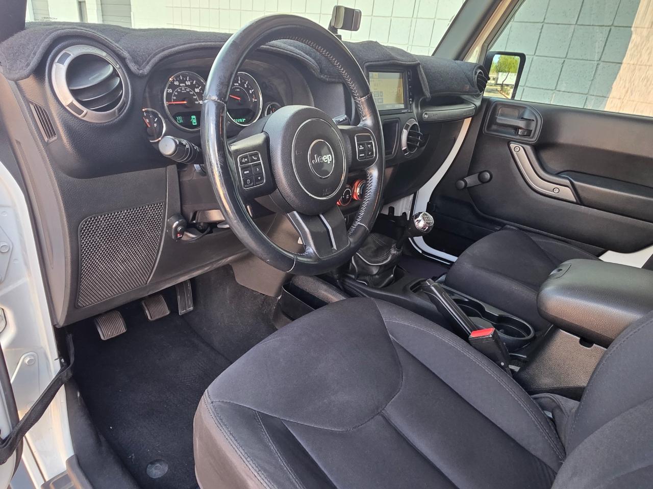 Jeep Wrangler Unlimited Sport 4WD 2015