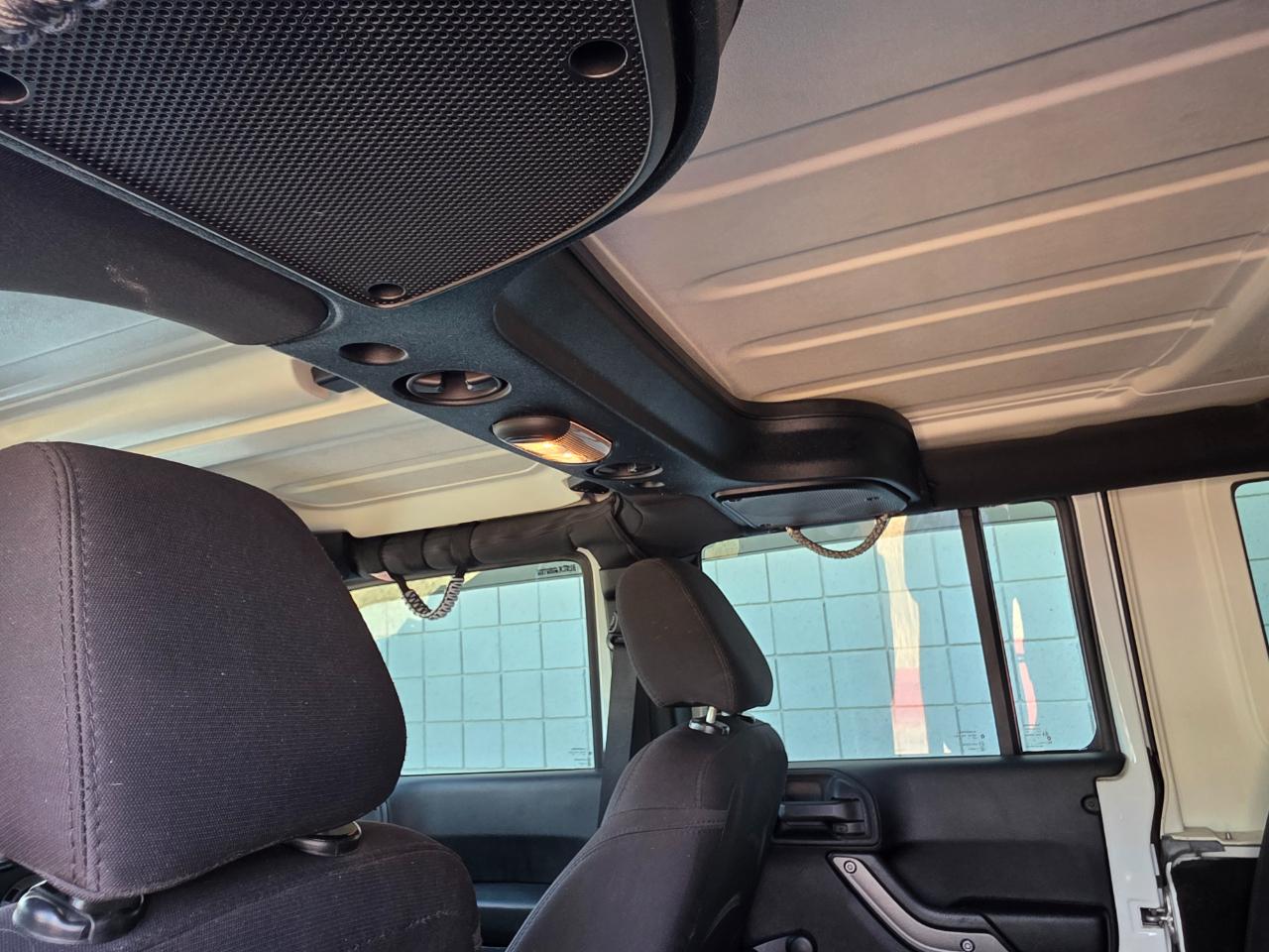 Jeep Wrangler Unlimited Sport 4WD 2015