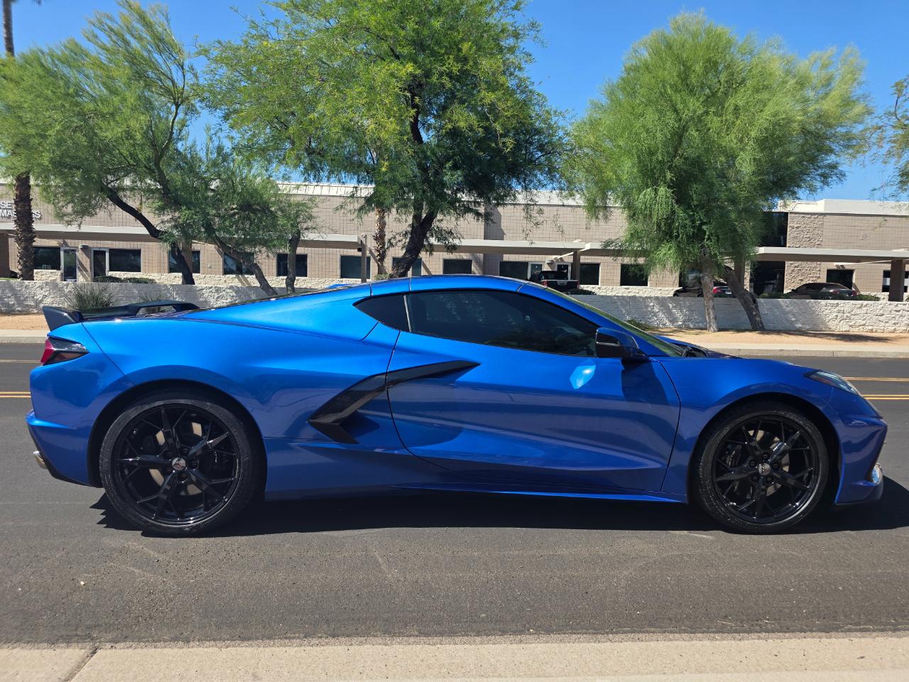 Chevrolet Corvette 2dr Stingray Z51 Cpe w/2LT 2022