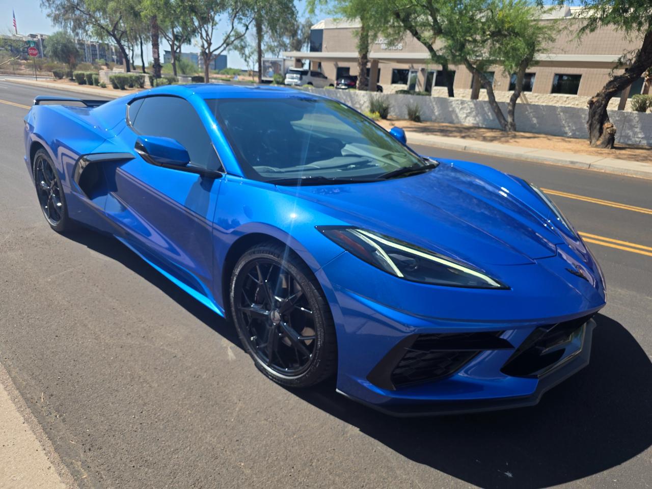 Chevrolet Corvette 2dr Stingray Z51 Cpe w/2LT 2022