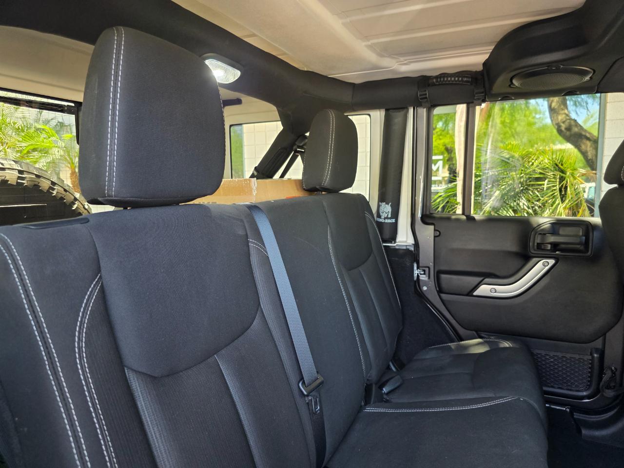 Jeep Wrangler Unlimited Rubicon 4WD 2014