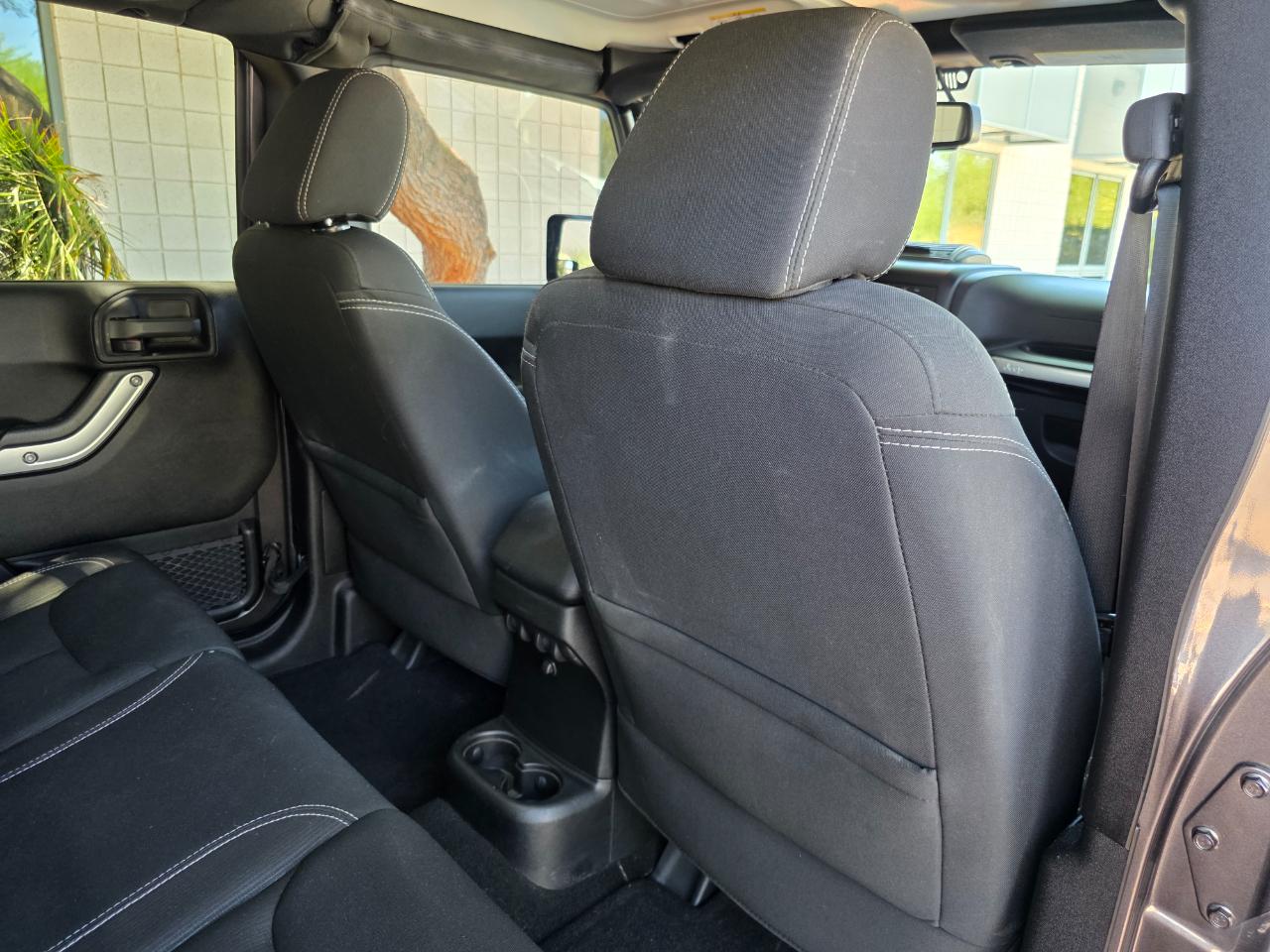 Jeep Wrangler Unlimited Rubicon 4WD 2014