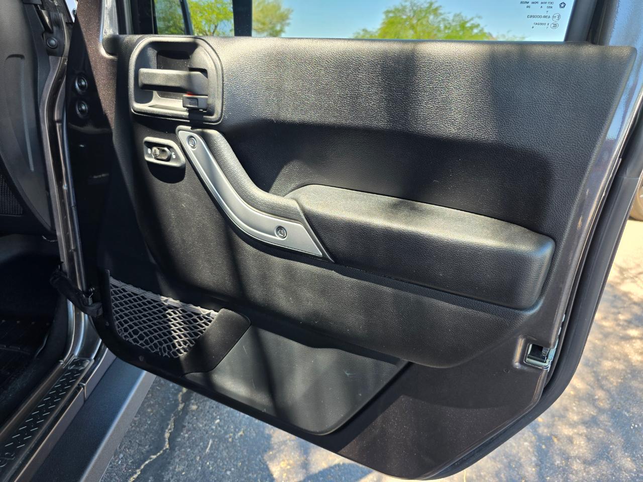 Jeep Wrangler Unlimited Rubicon 4WD 2014