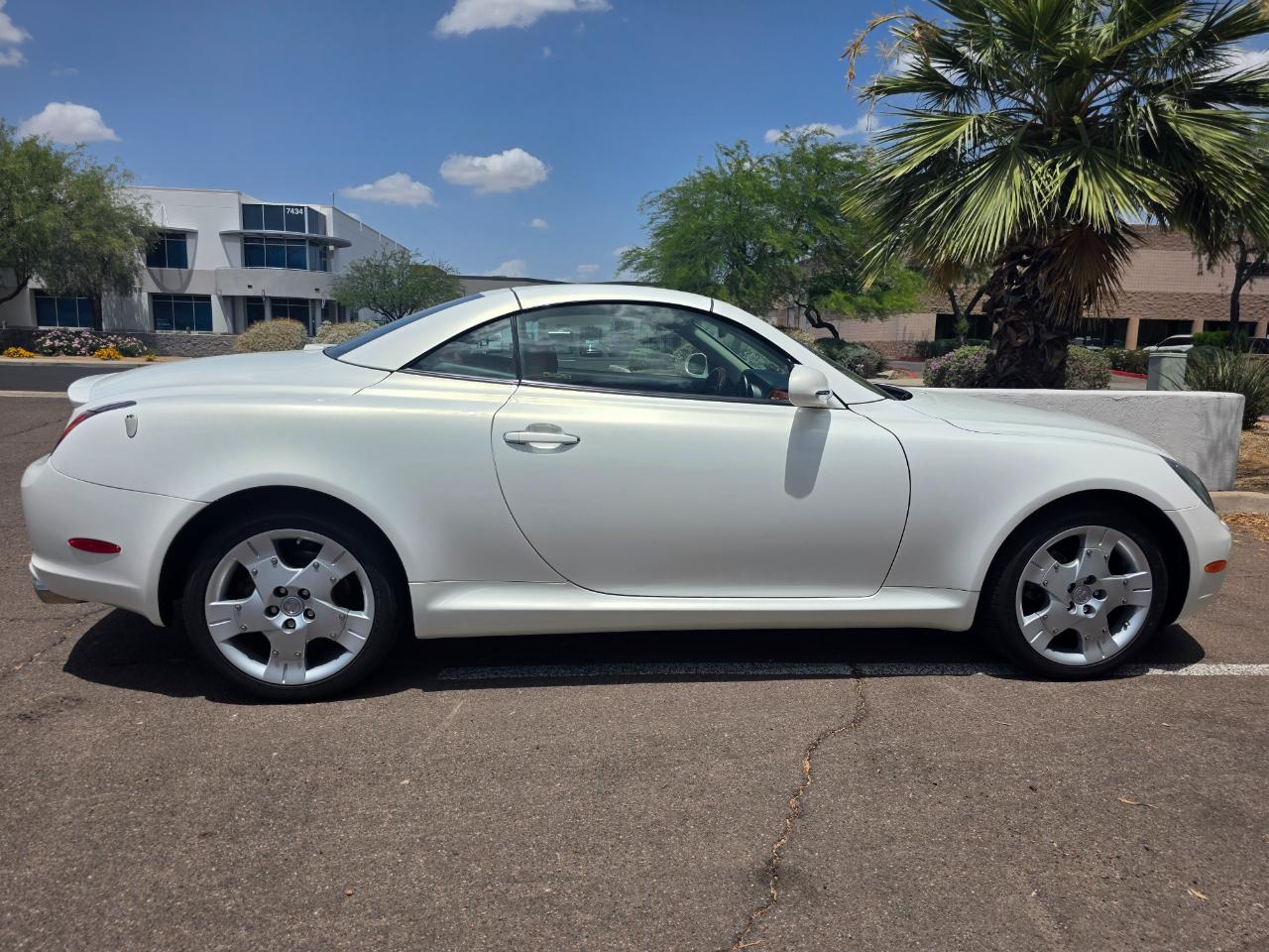 Lexus SC 430 Convertible 2004