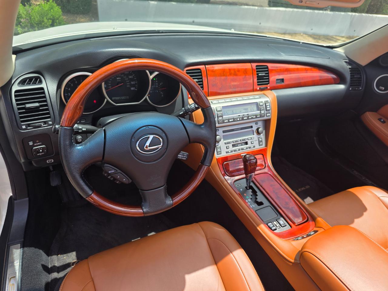 Lexus SC 430 Convertible 2004