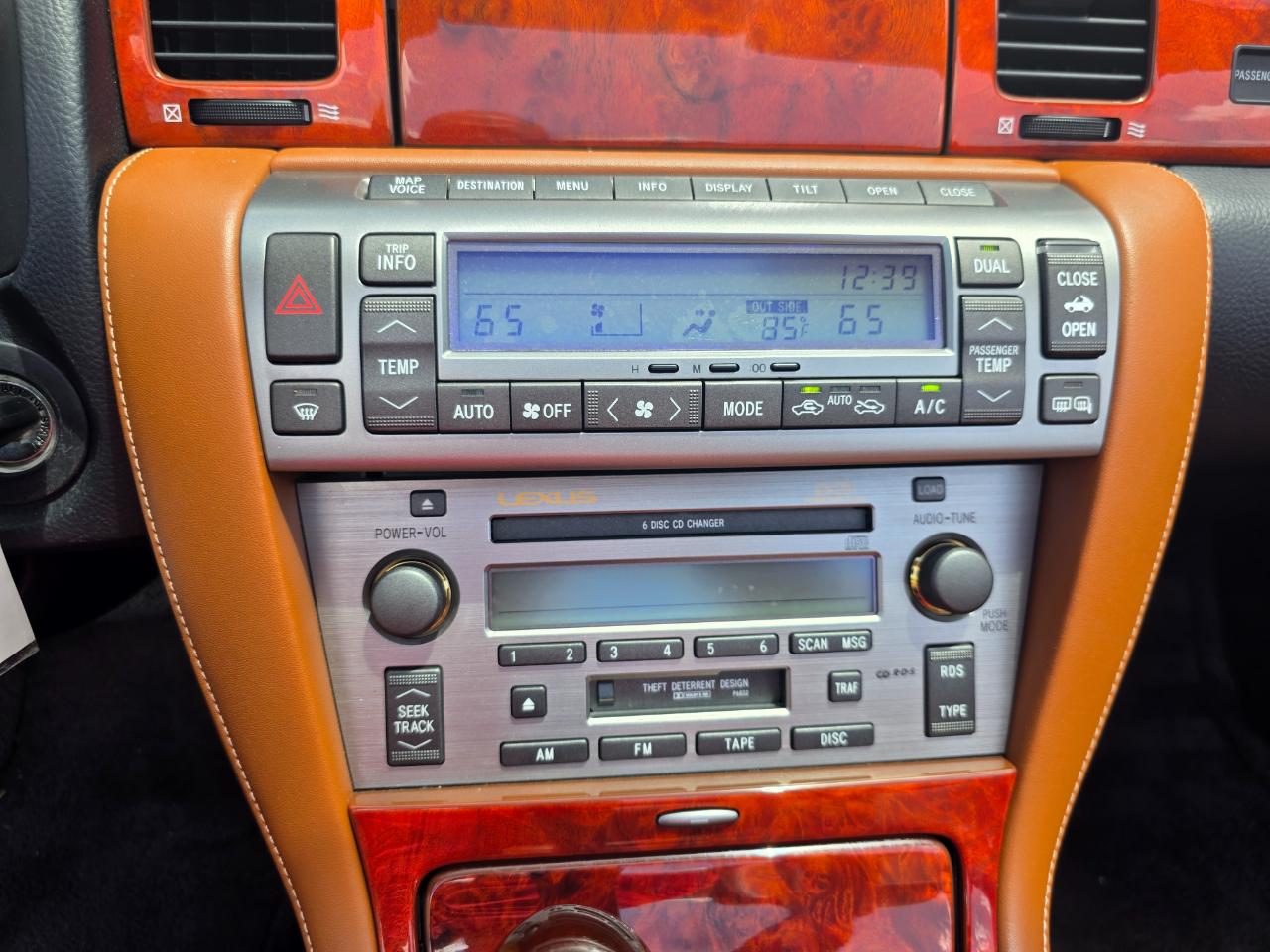 Lexus SC 430 Convertible 2004