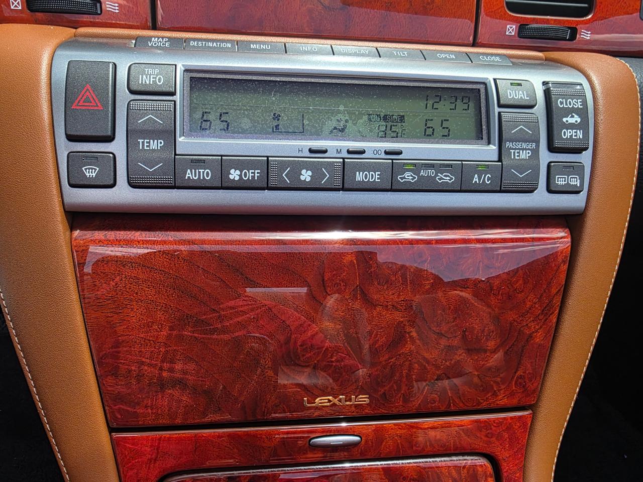 Lexus SC 430 Convertible 2004