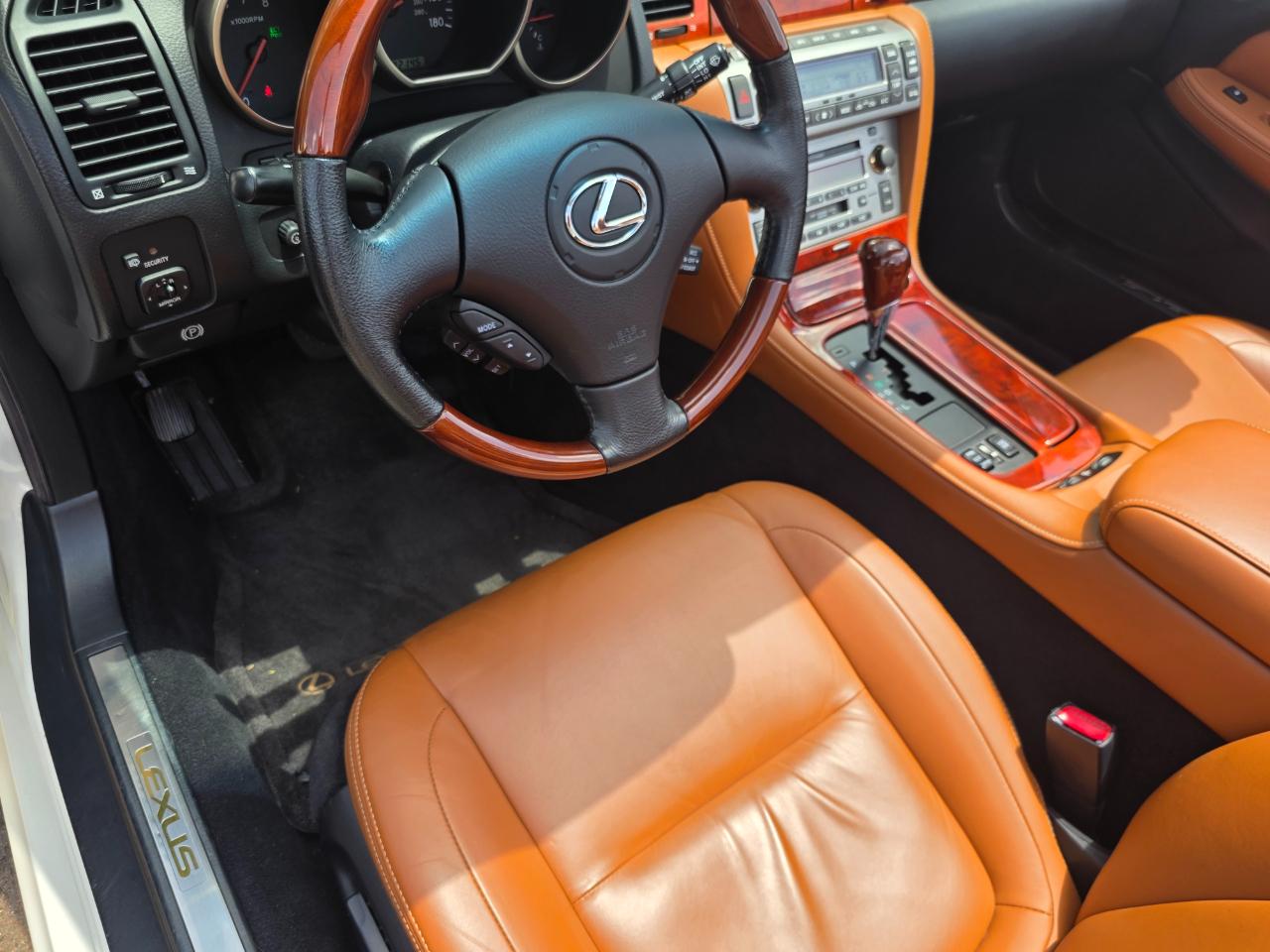 Lexus SC 430 Convertible 2004