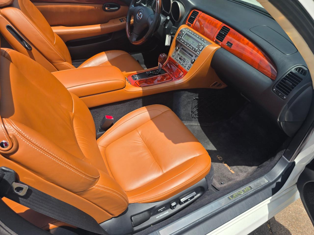 Lexus SC 430 Convertible 2004