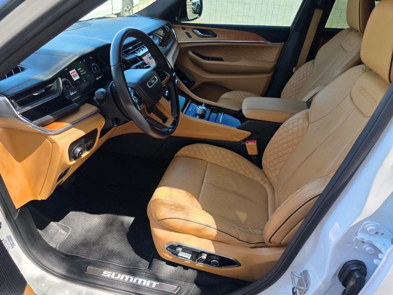 Jeep Grand Cherokee Summit Reserve 4x4 2023