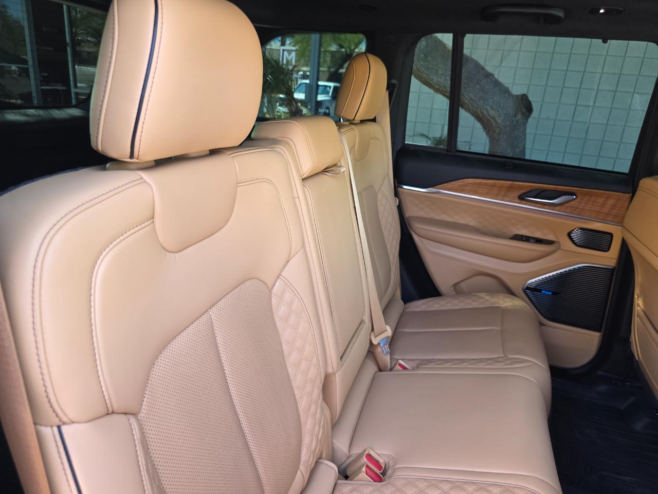 Jeep Grand Cherokee Summit Reserve 4x4 2023