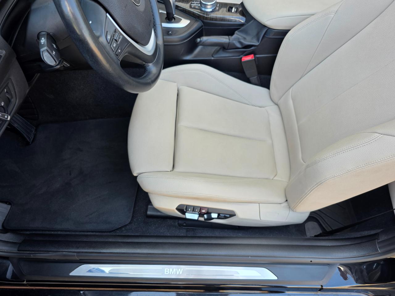 BMW 2-Series 230i Convertible 2020