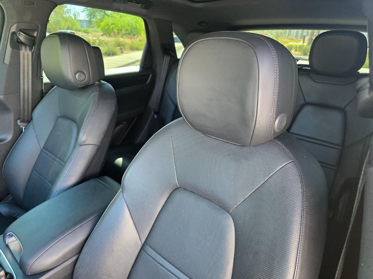 Porsche Cayenne Base 2022
