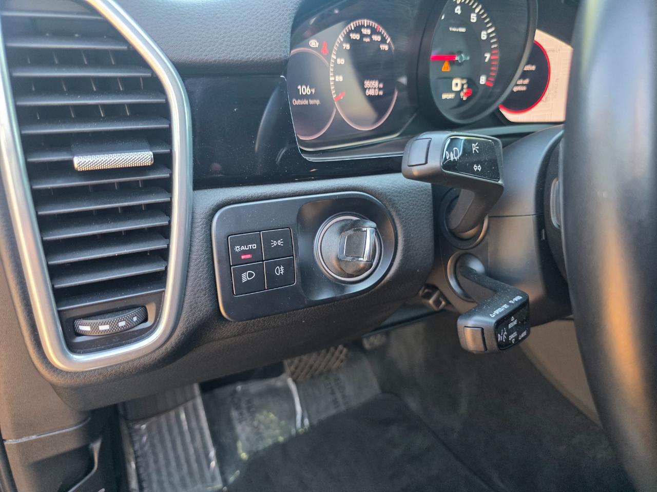 Porsche Cayenne Base 2022