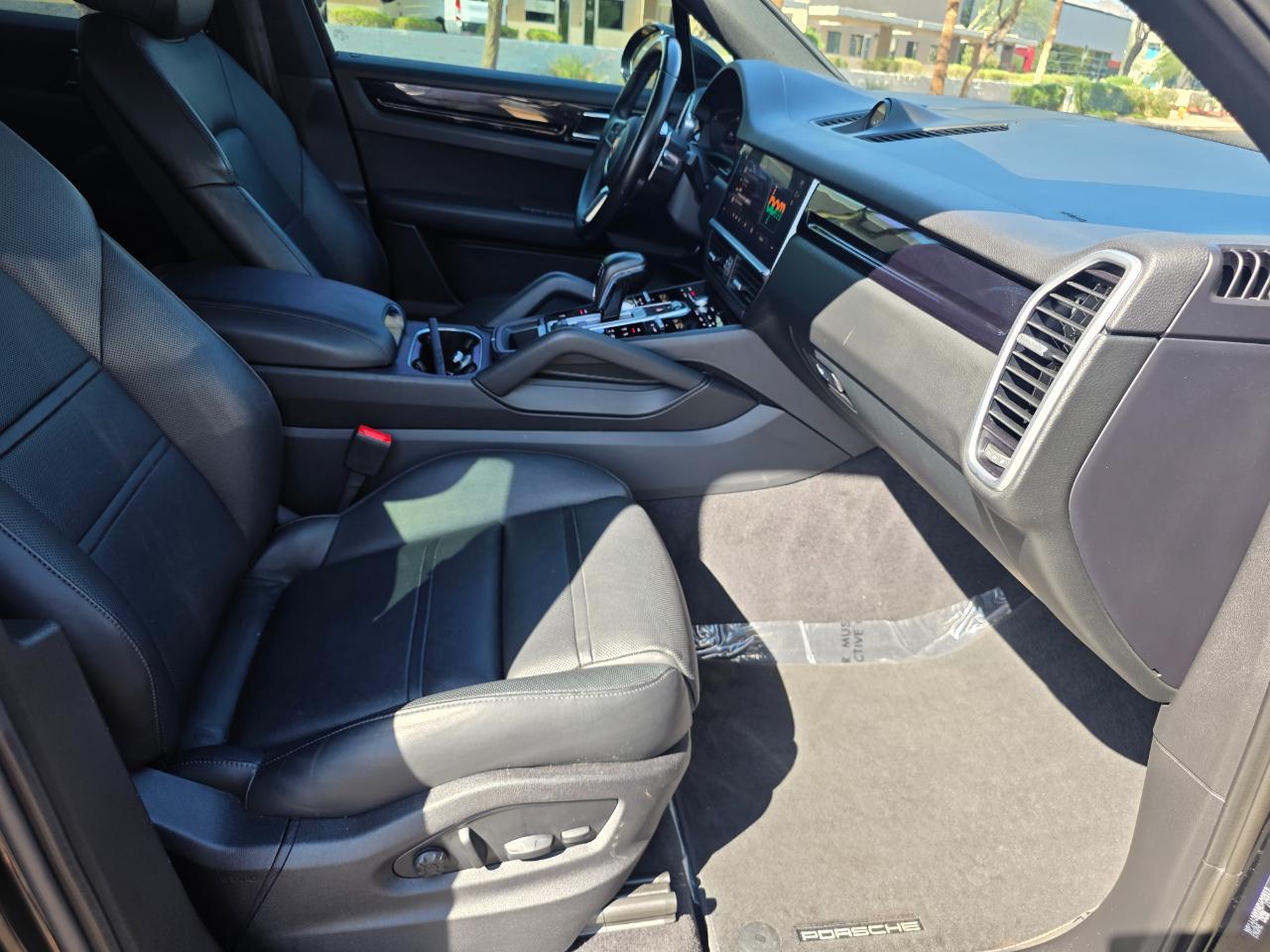Porsche Cayenne Base 2022