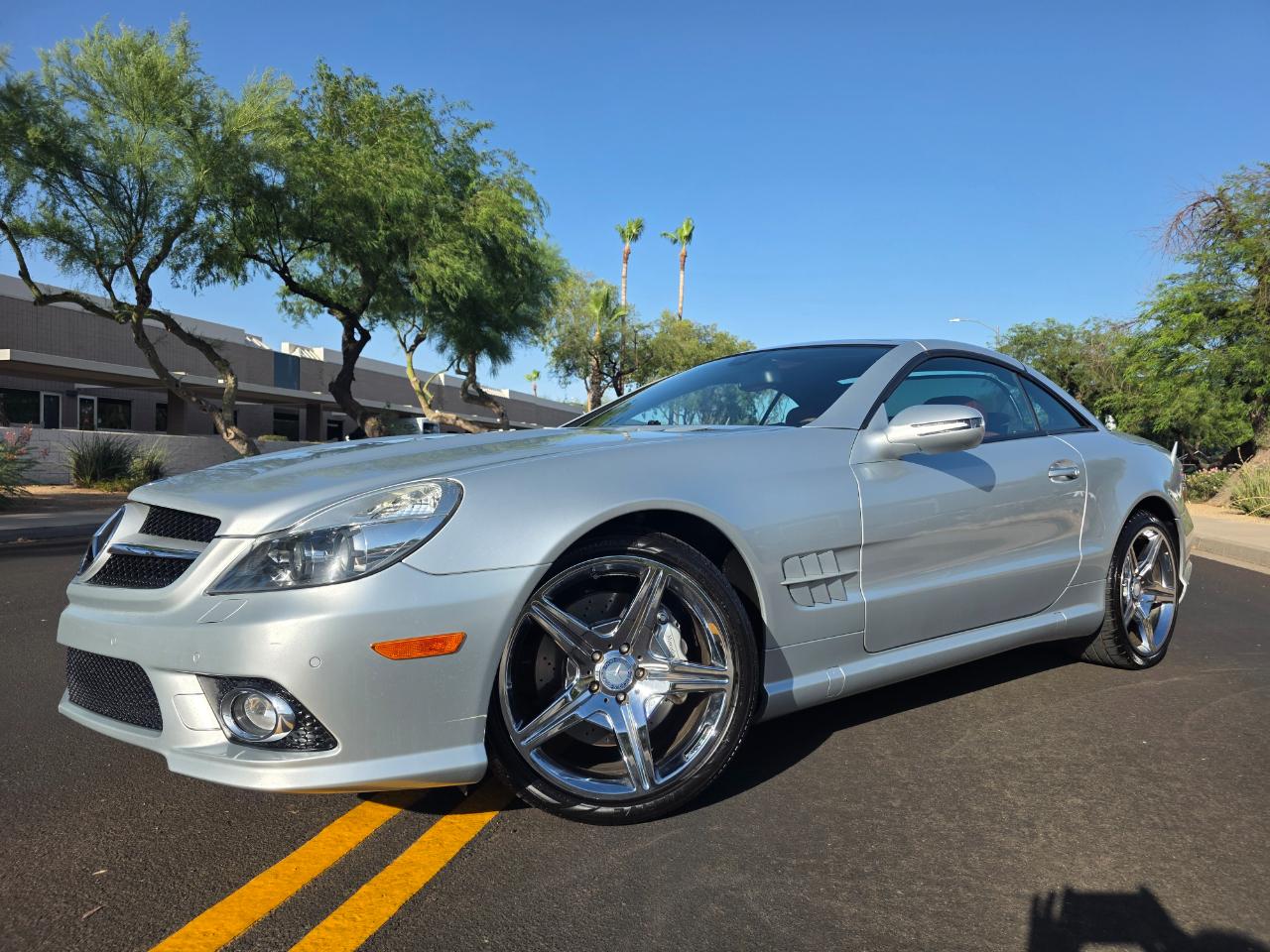 Mercedes-Benz SL-Class SL550 2011