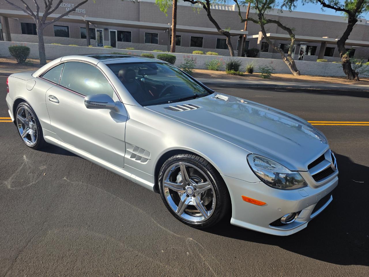 Mercedes-Benz SL-Class SL550 2011