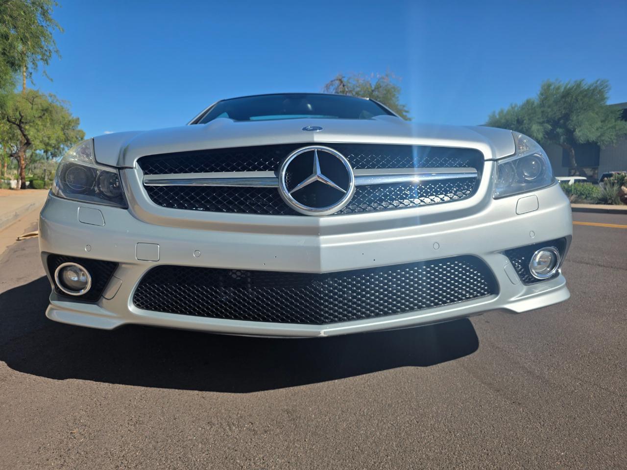 Mercedes-Benz SL-Class SL550 2011