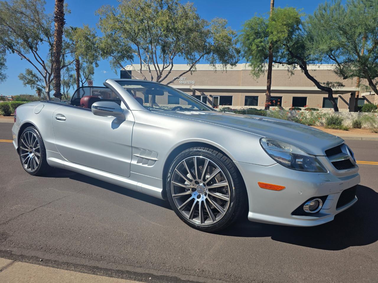 Mercedes-Benz SL-Class SL550 2011