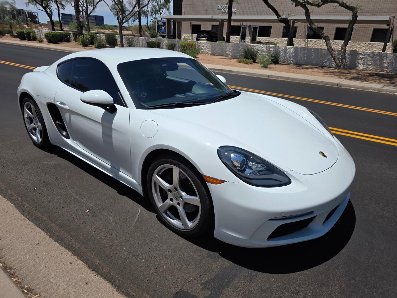Porsche 718 Cayman Coupe 2018